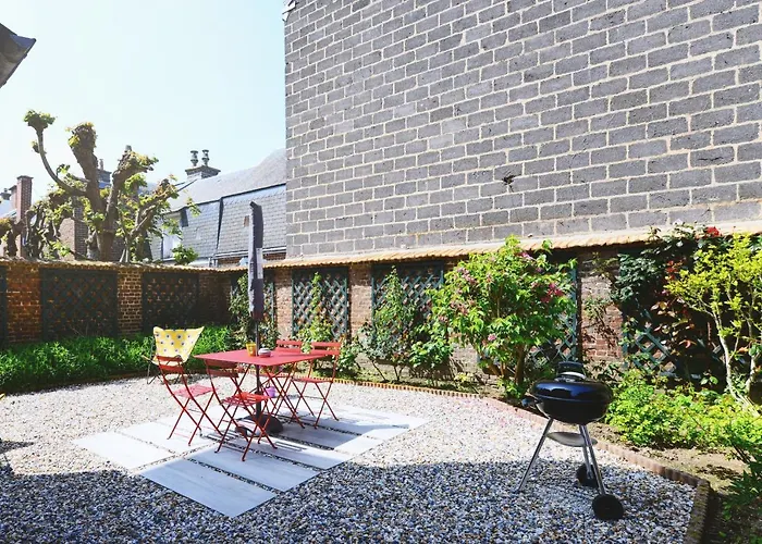 Charme Dans Villa, Coeur D'etretat, 200 M De La *